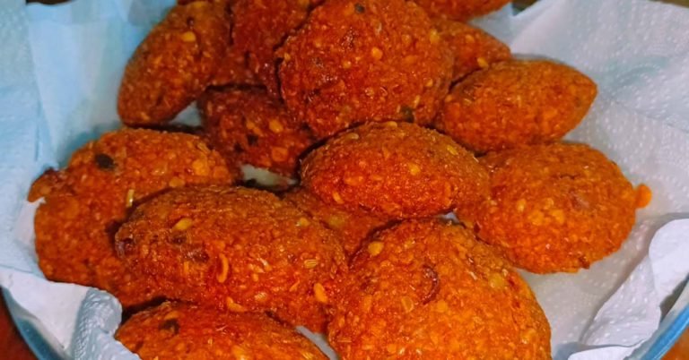 Paripp Vada