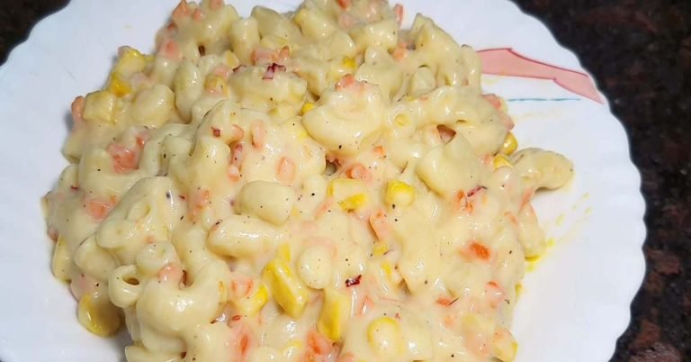 White sauce pasta
