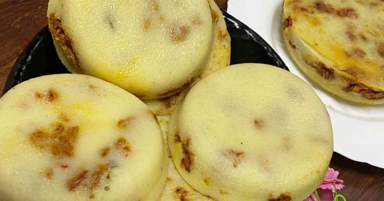 Semolina masala snack