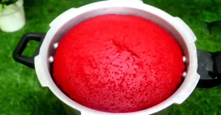 Red velvet cake