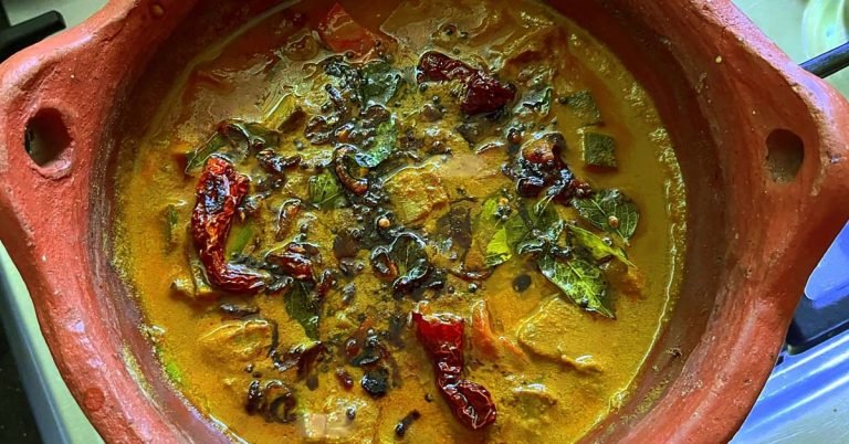 Raw banana curry