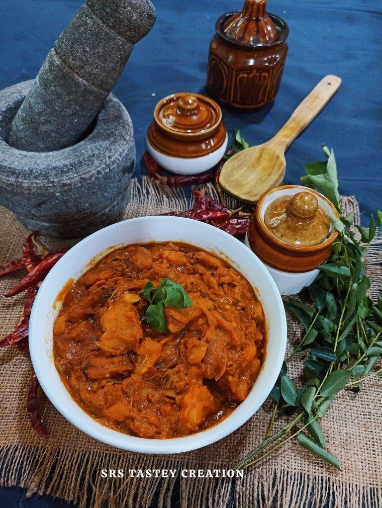 Curried Tender Jackfruit / Chakka Masala Recipe