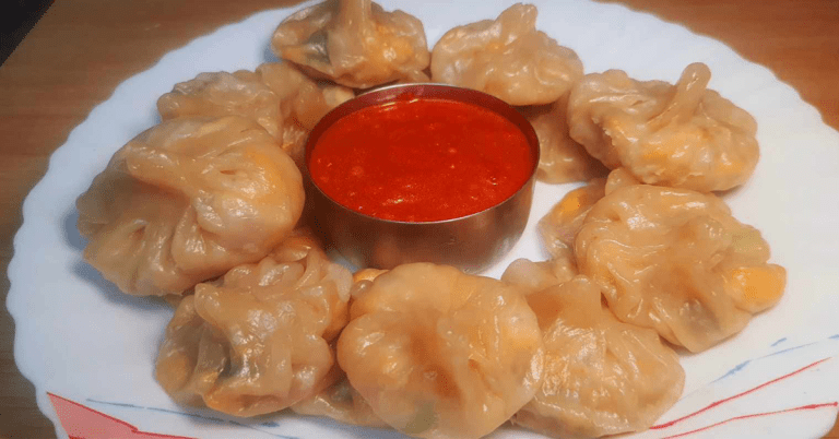 Momos