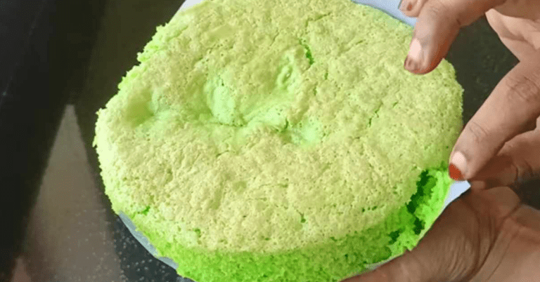 Pista Sponge cake