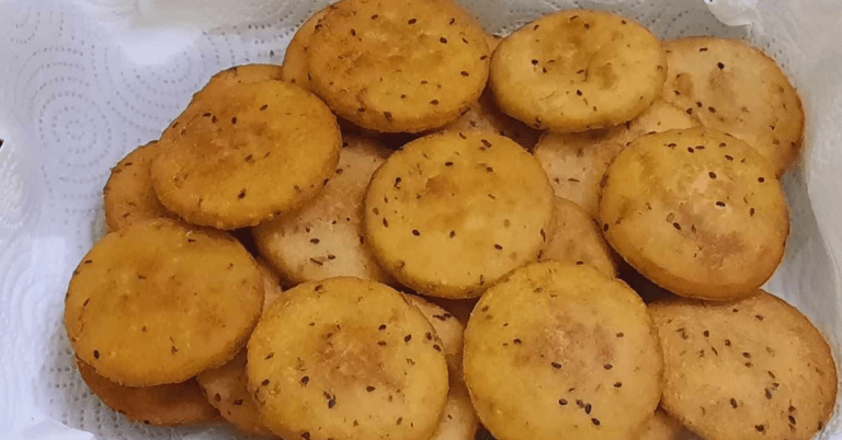 Fried Pathiri