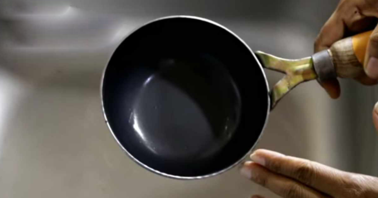 Seasoning of iron cookwares