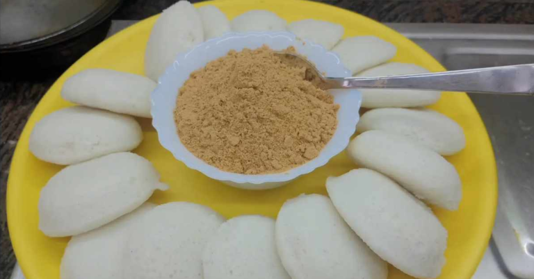 Idli podi