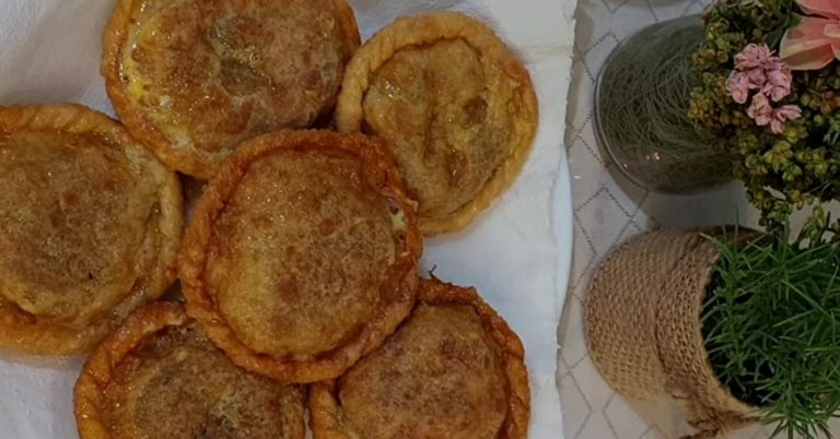 Erachi Pathiri (Meat Pattice)