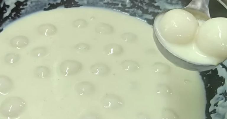Paal Kozhukkattai